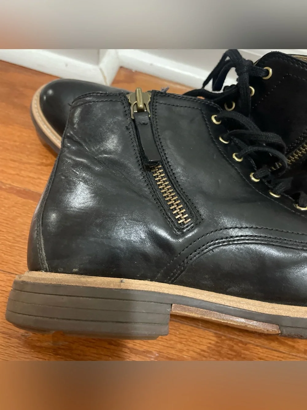 UGG men chadon